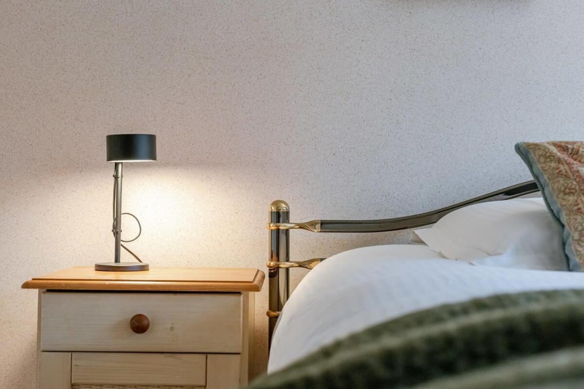 Huswell - Authentic Apartment With Terraces And Parking Knokke-Heist Bagian luar foto