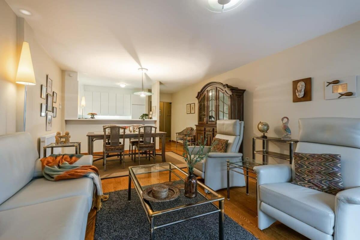 Huswell - Authentic Apartment With Terraces And Parking Knokke-Heist Bagian luar foto