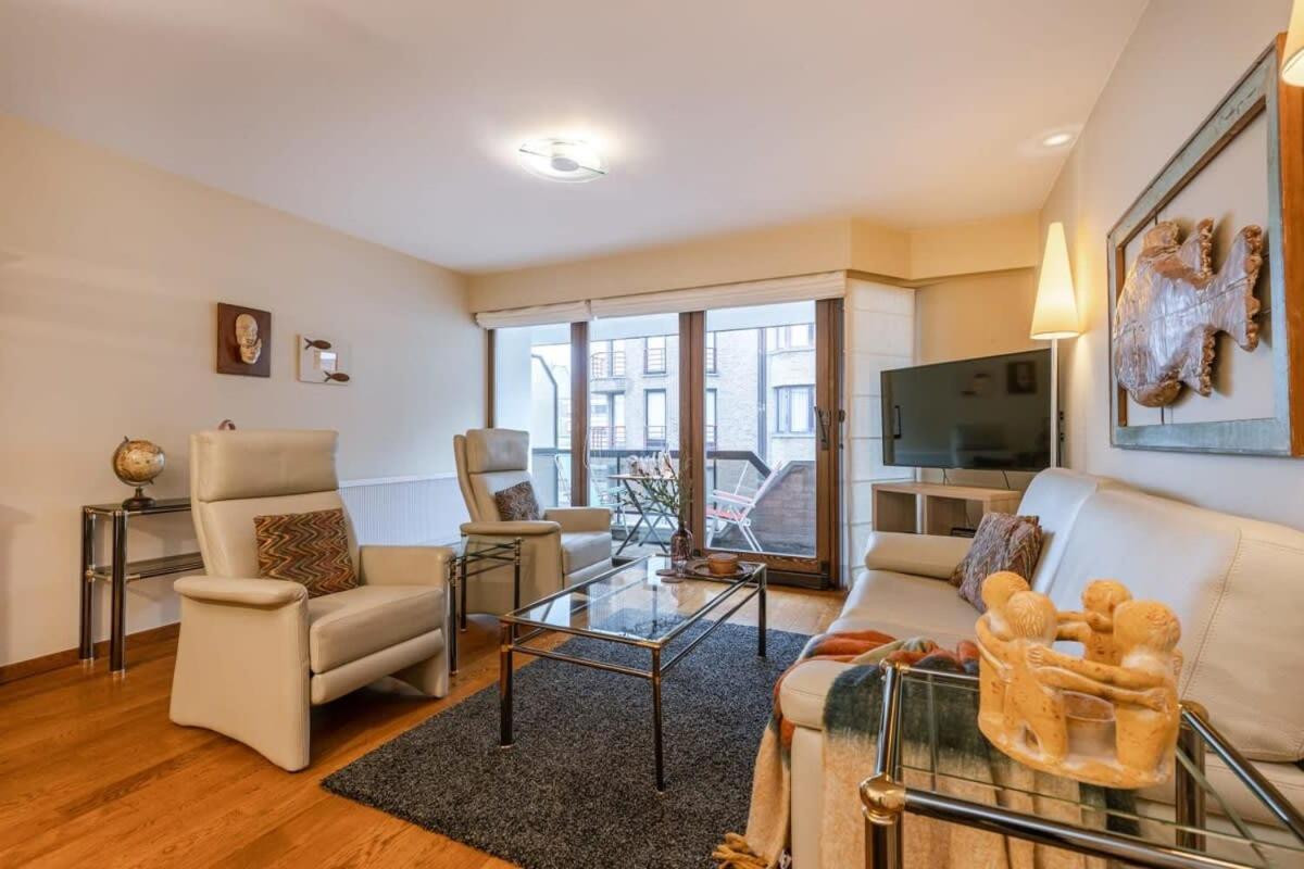 Huswell - Authentic Apartment With Terraces And Parking Knokke-Heist Bagian luar foto